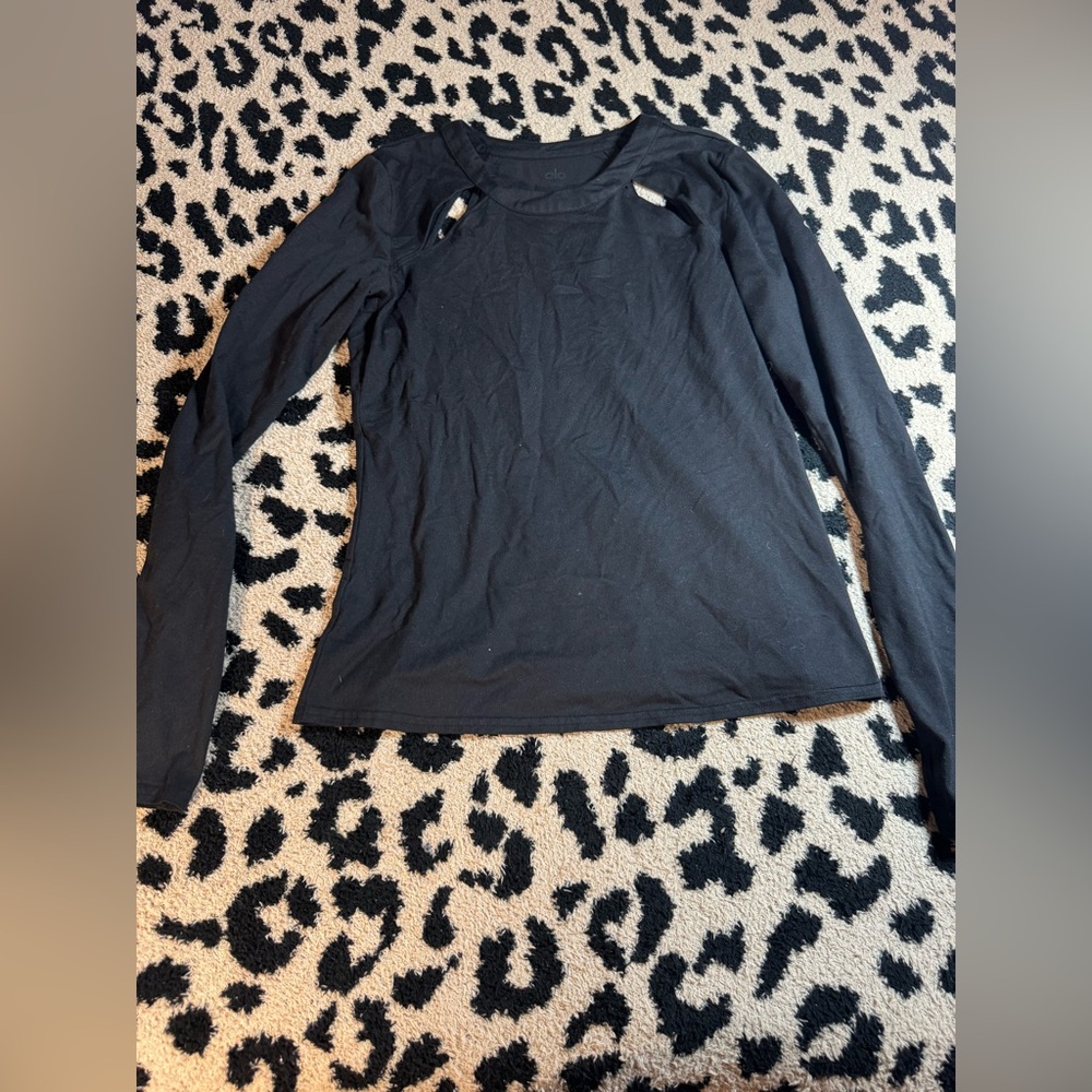 ALO Yoga Black Cutout Long Sleeve Tee